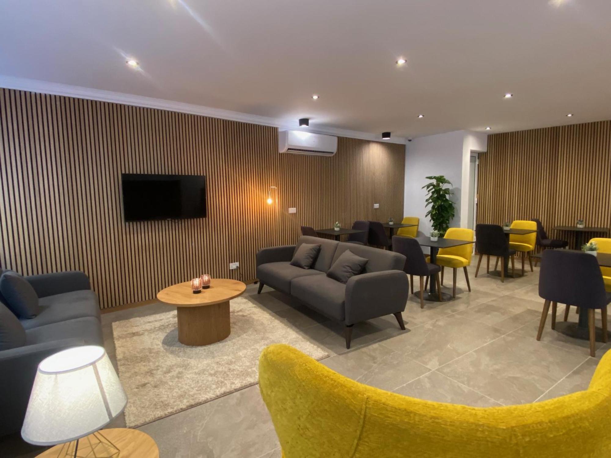 Marina Suites & Apartments - Self Catering - By Tritoni Hotels Gzira ภายนอก รูปภาพ